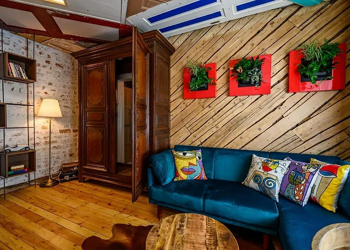 Arthouse Narnia