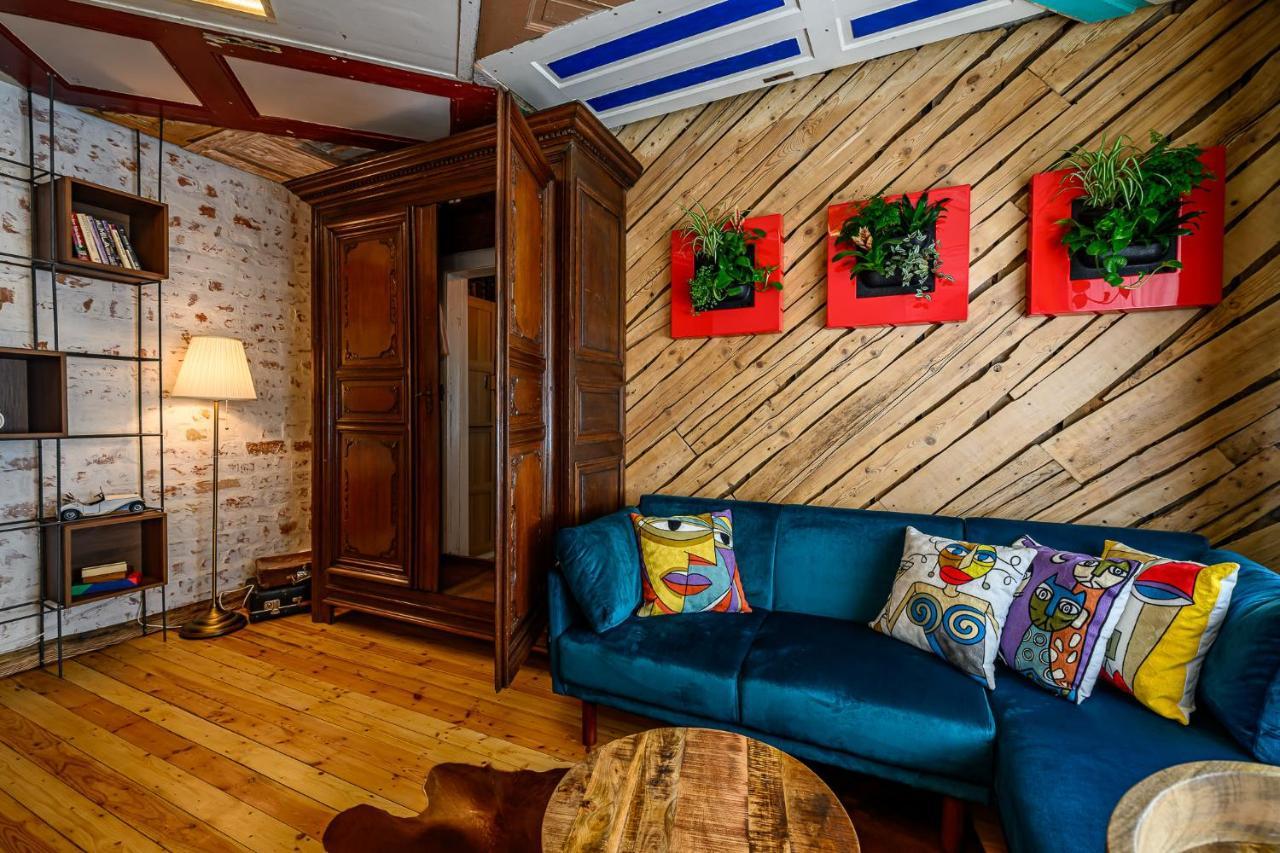 Apartment Arthouse Narnia